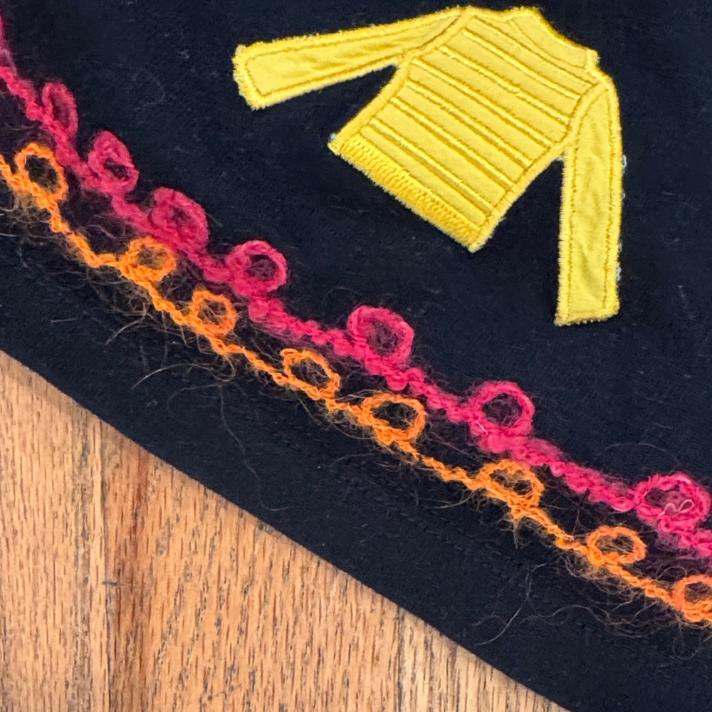 Vintage Michael Simon Black Cardigan with Colorful Embroidery - Picture 6 of 11